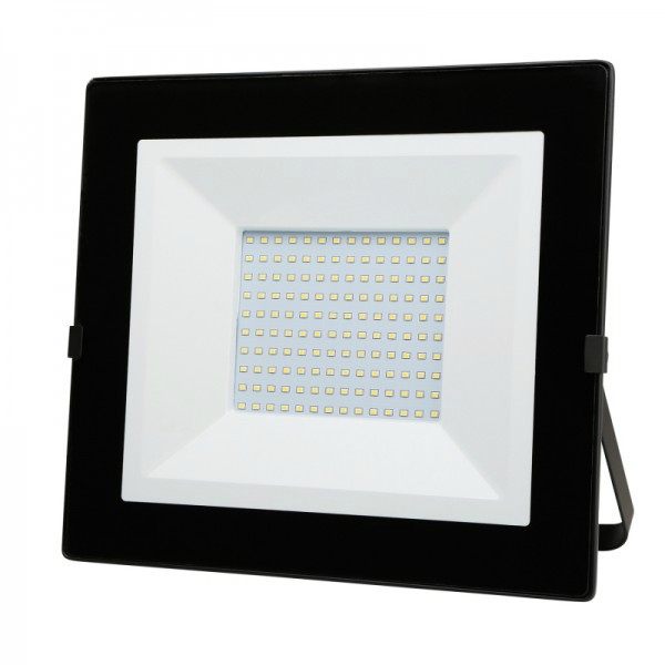 Beleuchten Sie Ihr Zuhause – benutzen Sie einen LED Reflektor mit einem Sensor